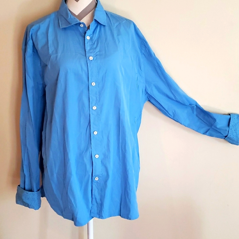 Bugatchi beautifully colored  Dress shirt